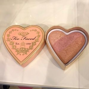 Too Faced Sweethearts blush in peach beach 🍑